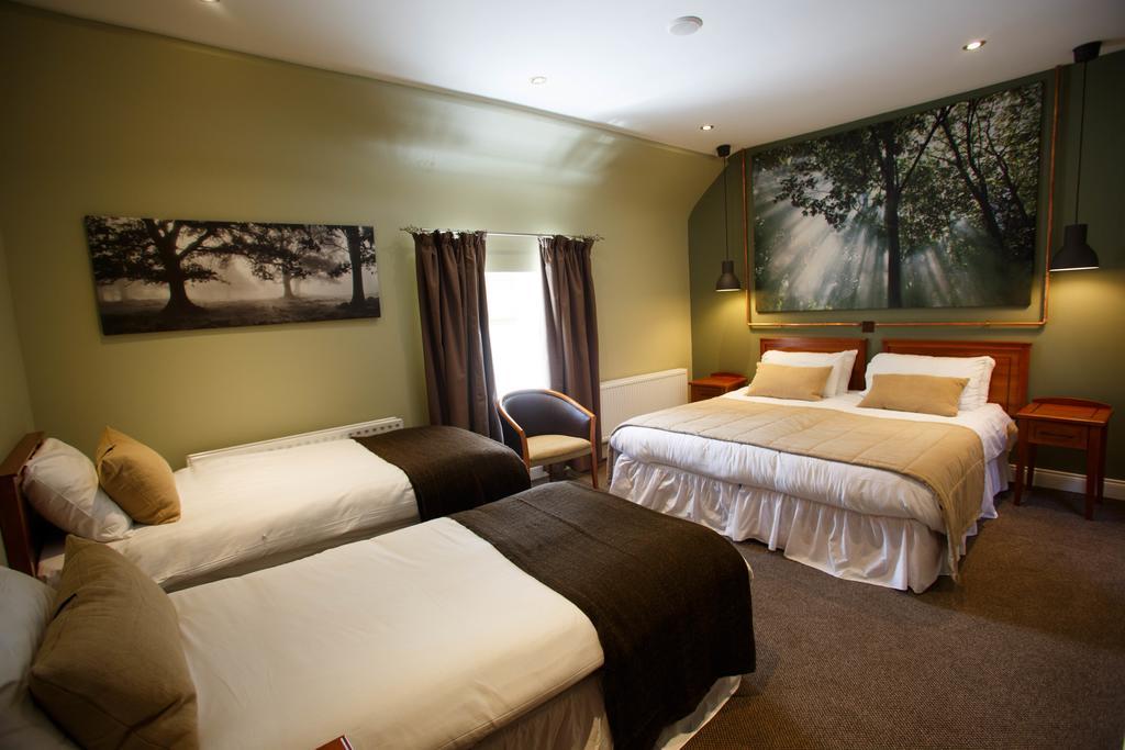 Giltraps Townhouse & Glamping Hotell Kinnitty Eksteriør bilde